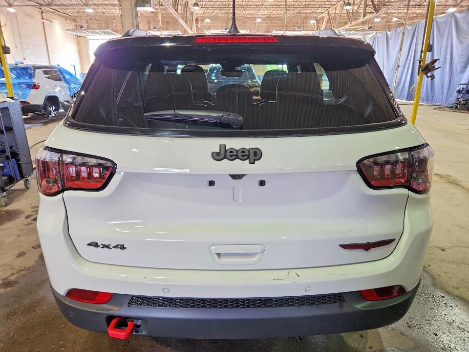 60082006 :رقم المزاد ، 3C4NJDDN4ST557290 vin ، 2025 Jeep Compass مزاد بيع
