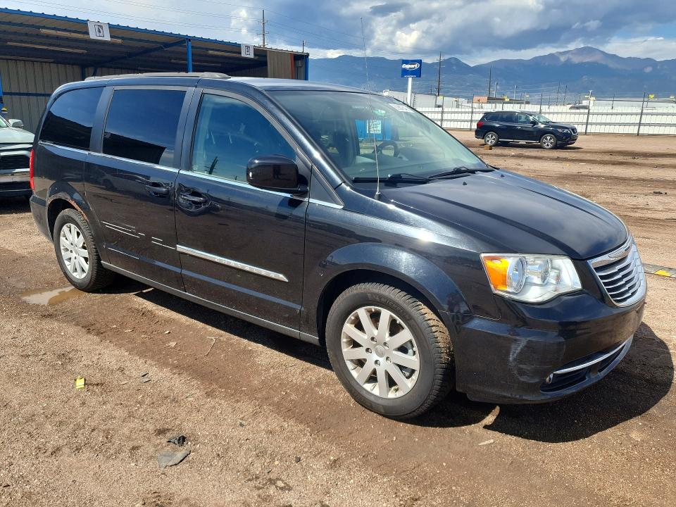 2015 Chrysler Town & Country მანქანა იყიდება აუქციონზე, vin: 2C4RC1BGXFR538007, აუქციონის ნომერი: 62687846