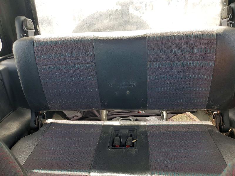 1997 Suzuki Sidekick მანქანა იყიდება აუქციონზე, vin: 2S3TC02C1V6400984, აუქციონის ნომერი: 60223446