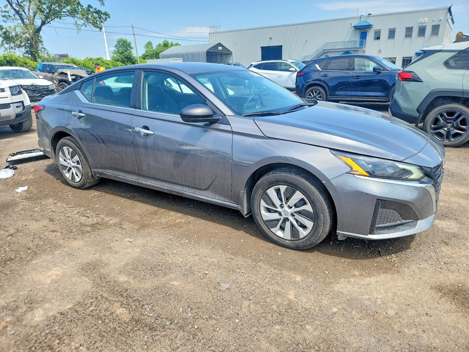 60625446 :رقم المزاد ، 1N4BL4BW2RN380439 vin ، 2024 Nissan Altima مزاد بيع