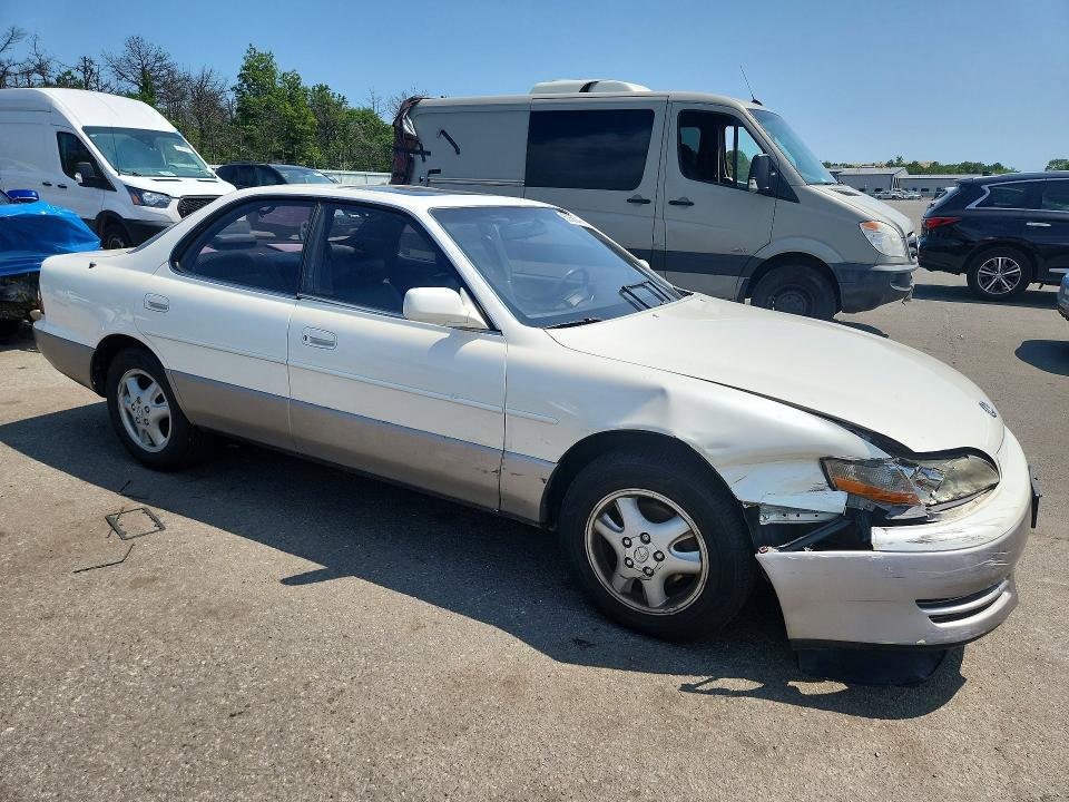 1992 Lexus Es მანქანა იყიდება აუქციონზე, vin: JT8VK13T4N0034699, აუქციონის ნომერი: 60682476