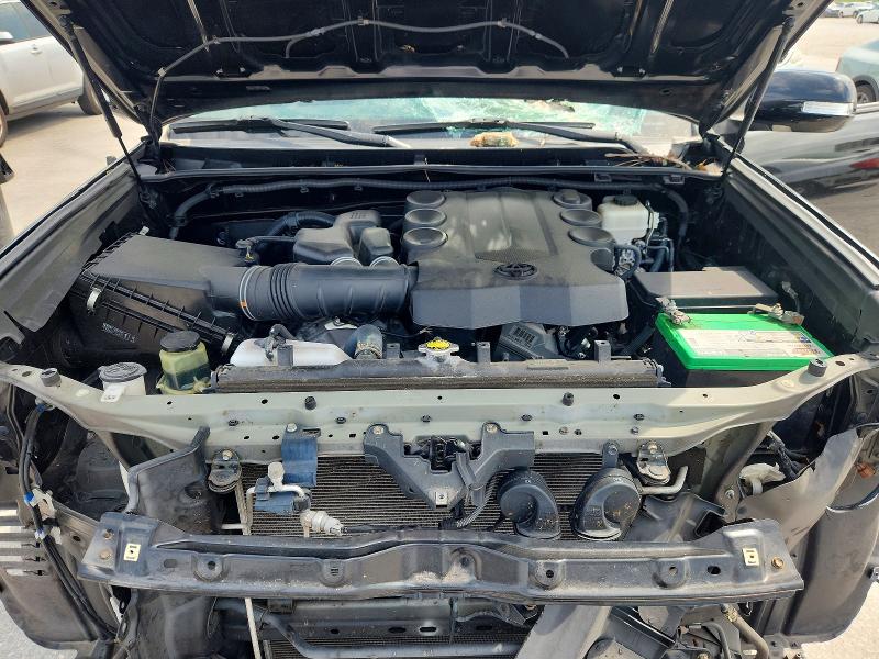 62506866 :رقم المزاد ، JTEZU5JR3B5028172 vin ، 2011 Toyota 4runner مزاد بيع