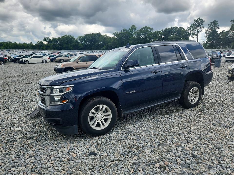 61249156 :رقم المزاد ، 1GNSCAKC0JR399798 vin ، 2018 Chevrolet Tahoe مزاد بيع