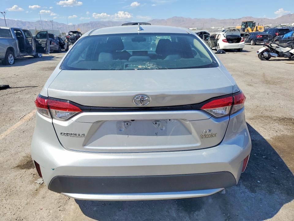 61429446 :رقم المزاد ، 5YFEPMAE6NP326000 vin ، 2022 Toyota Corolla مزاد بيع
