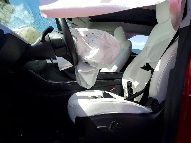 61407646 :رقم المزاد ، 7SAYGAEE1PF645392 vin ، 2023 Tesla Model Y مزاد بيع