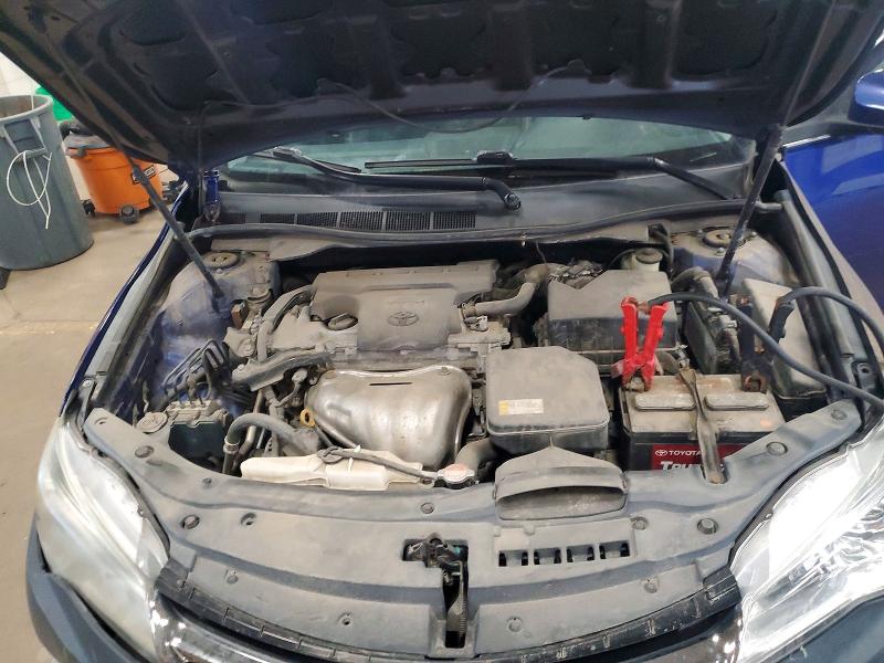 60775776 :رقم المزاد ، 4T1BF1FKXGU600013 vin ، 2016 Toyota Camry مزاد بيع