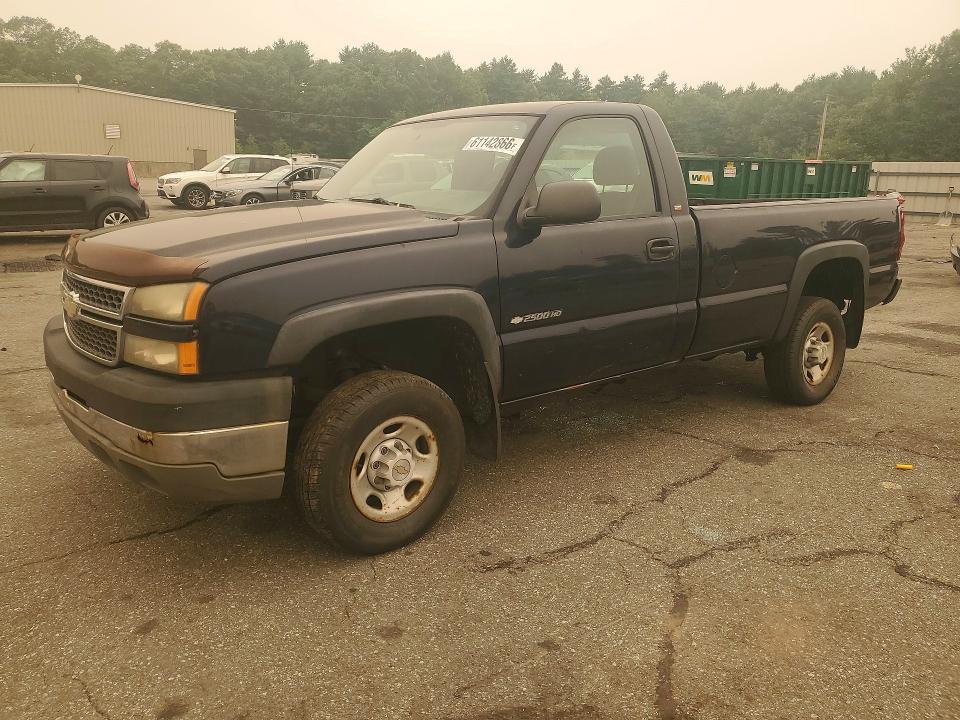 61142866 :رقم المزاد ، 1GCHK24U55E187283 vin ، 2005 Chevrolet Silverado مزاد بيع