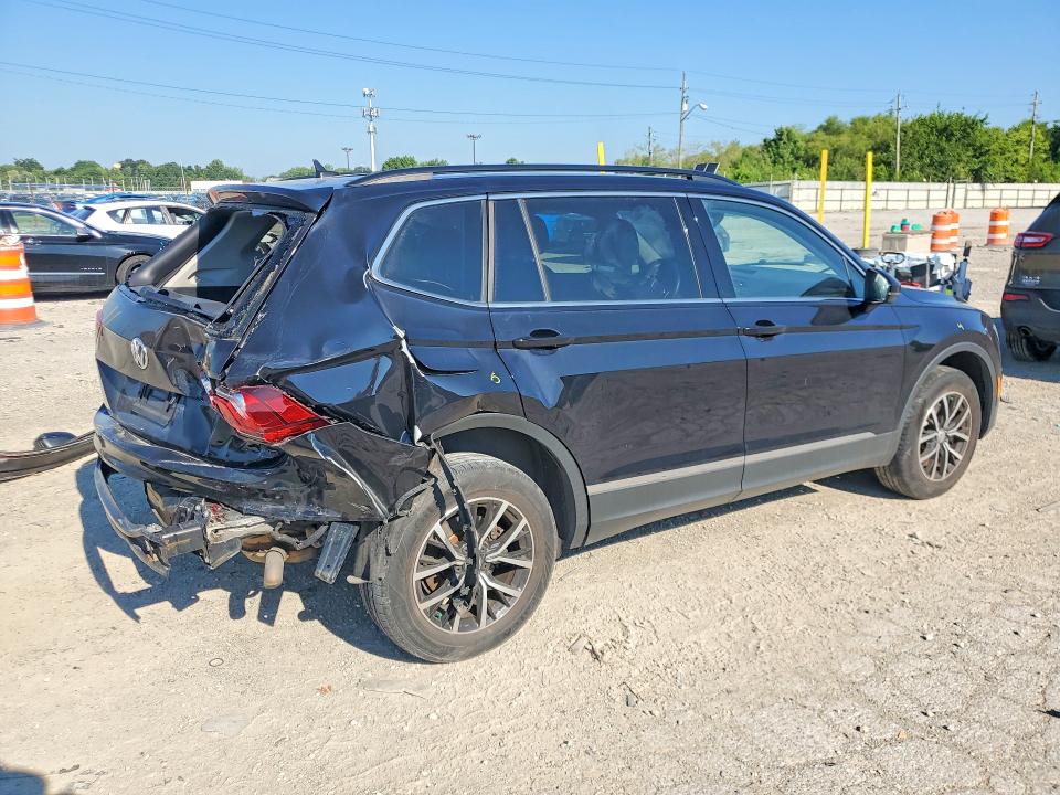 Продажа на аукционе авто 2021 Volkswagen Tiguan, vin: 3VV2B7AXXMM158597, номер лота: 60662876