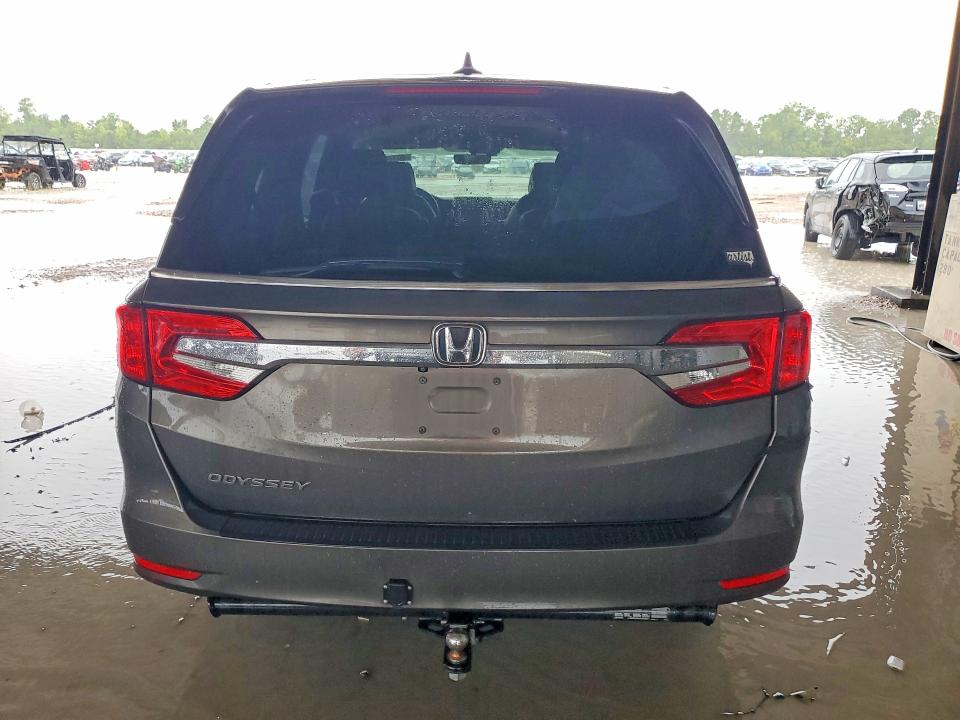 Продаж на аукціоні авто 2018 Honda Odyssey, vin: 5FNRL6H72JB074509, номер лоту: 60744246
