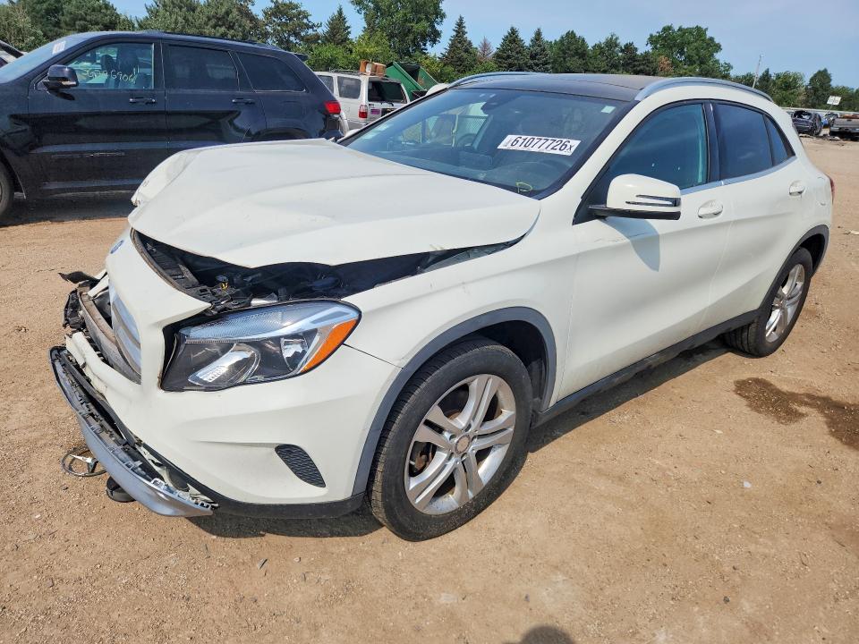 61077726 :رقم المزاد ، WDCTG4GB8HJ304488 vin ، 2017 Mercedes-benz Gla مزاد بيع
