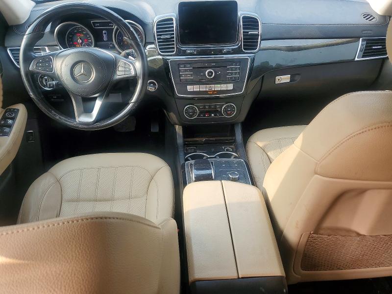 62707996 :رقم المزاد ، 4JGDF6EE2HA896861 vin ، 2017 Mercedes-benz Gls مزاد بيع