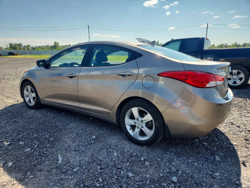61413396 :رقم المزاد ، 5NPDH4AE6DH213233 vin ، 2013 Hyundai Elantra مزاد بيع