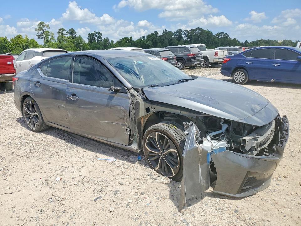 59640296 :رقم المزاد ، 1N4BL4CV1RN304930 vin ، 2024 Nissan Altima مزاد بيع