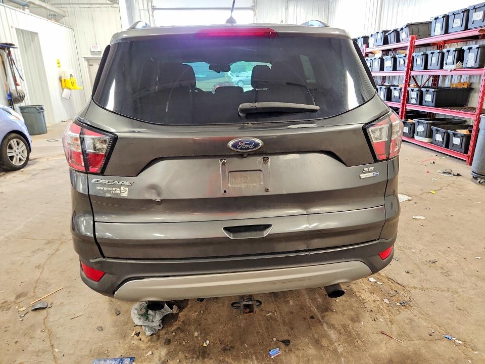 2018 Ford Escape მანქანა იყიდება აუქციონზე, vin: 1FMCU9GD0JUB73635, აუქციონის ნომერი: 60278296