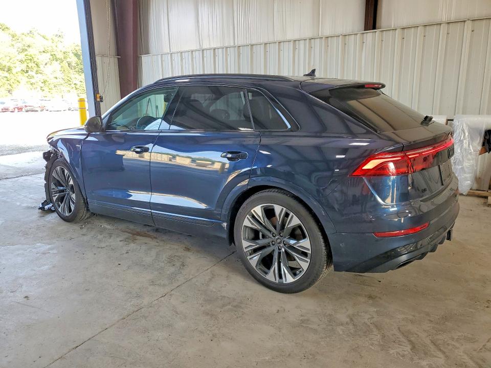 2025 Audi Q8 მანქანა იყიდება აუქციონზე, vin: WA1EVBF18SD028198, აუქციონის ნომერი: 62594136