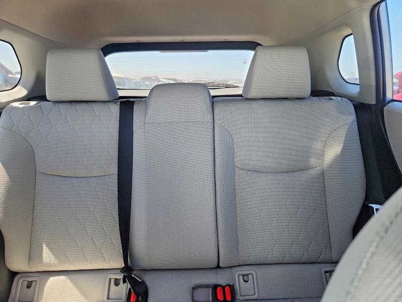 Продажа на аукционе авто 2022 Toyota Corolla Cross, vin: 7MUCAABGXNV005176, номер лота: 61978826