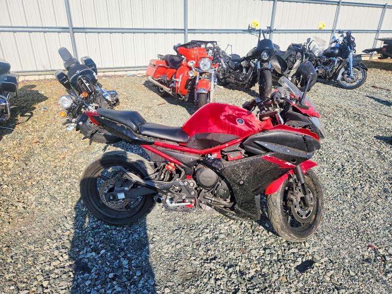 2015 Yamaha Fz6 მანქანა იყიდება აუქციონზე, vin: JYARJ18Y5FA003172, აუქციონის ნომერი: 60198466