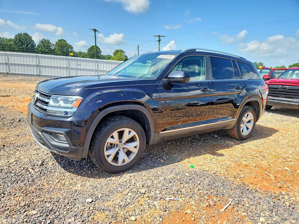61421616 :رقم المزاد ، 1V2DP2CAXJC597184 vin ، 2018 Volkswagen Atlas مزاد بيع