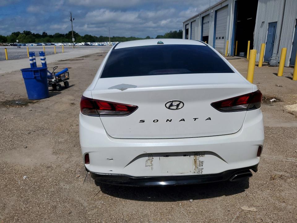 2018 Hyundai Sonata მანქანა იყიდება აუქციონზე, vin: 5NPE34AF2JH636799, აუქციონის ნომერი: 62114996