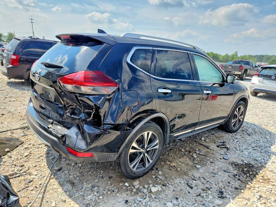 59798696 :رقم المزاد ، JN8AT2MV9JW321504 vin ، 2018 Nissan Rogue مزاد بيع