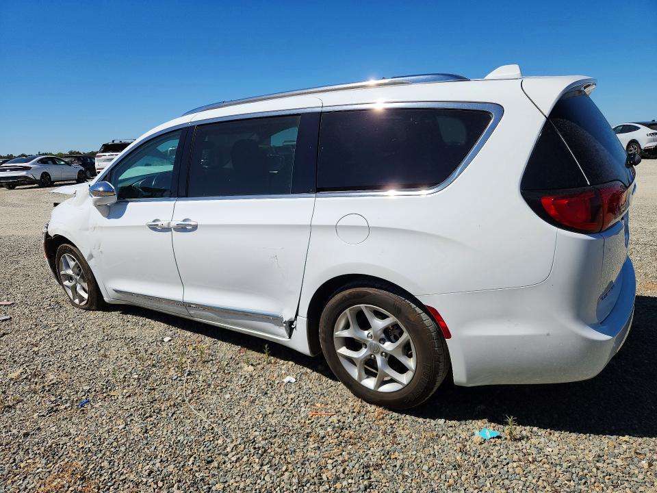 61428966 :رقم المزاد ، 2C4RC1GG3KR721977 vin ، 2019 Chrysler Pacifica مزاد بيع