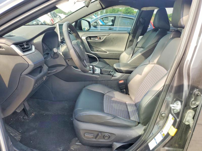 60481576 :رقم المزاد ، 2T3E6RFVXMW019622 vin ، 2021 Toyota Rav4 مزاد بيع