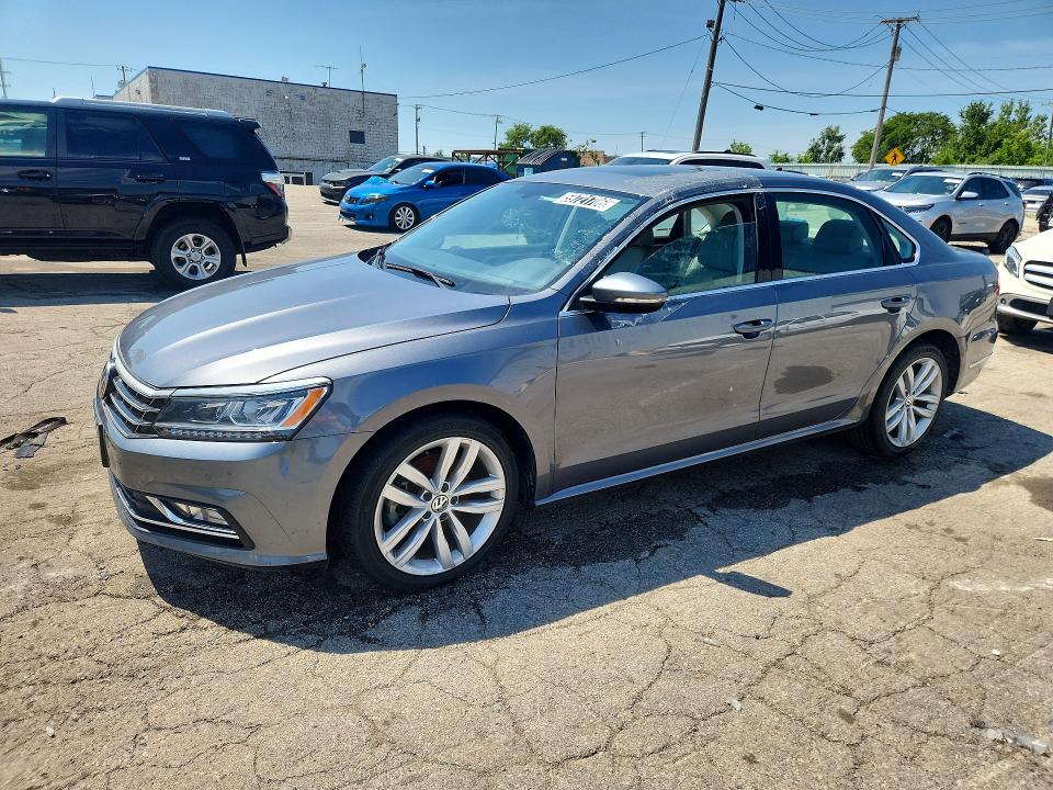 Продажа на аукционе авто 2018 Volkswagen Passat, vin: 1VWBA7A33JC049617, номер лота: 59721706
