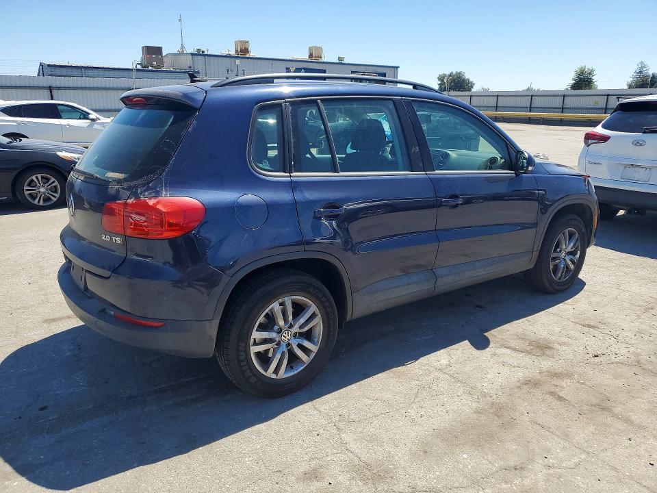 60430086 :رقم المزاد ، WVGAV7AX6FW524233 vin ، 2015 Volkswagen Tiguan مزاد بيع