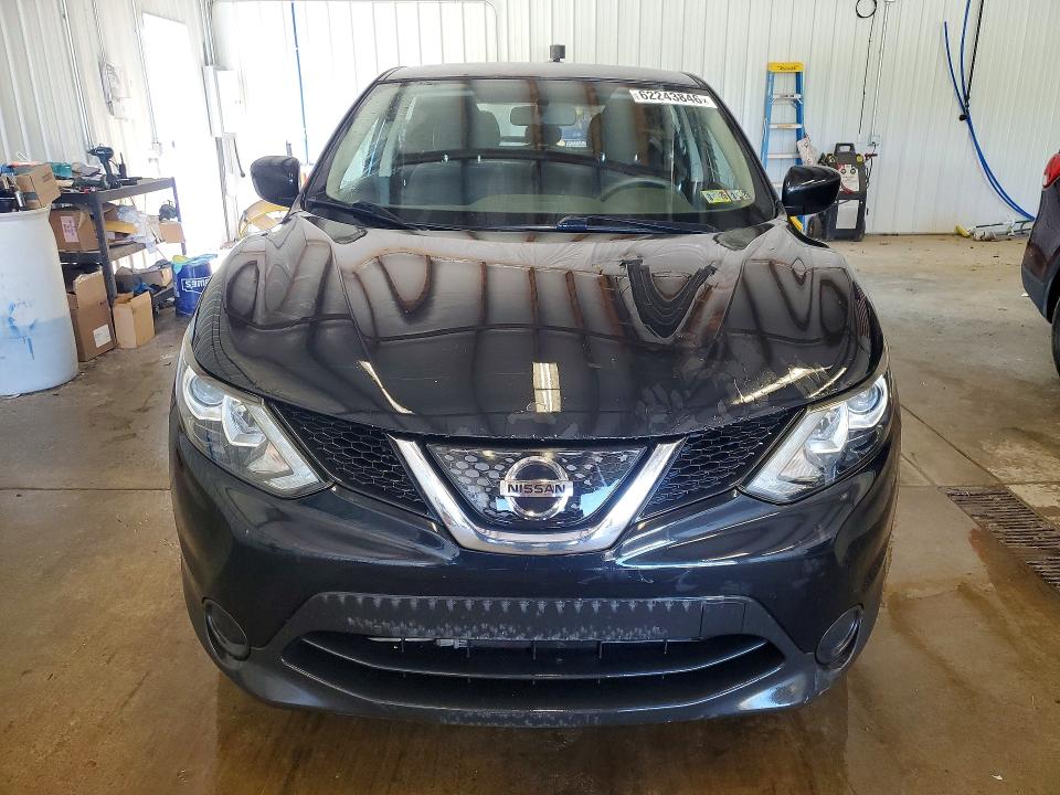 62243846 :رقم المزاد ، JN1BJ1CR6JW285620 vin ، 2018 Nissan Rogue Sport مزاد بيع