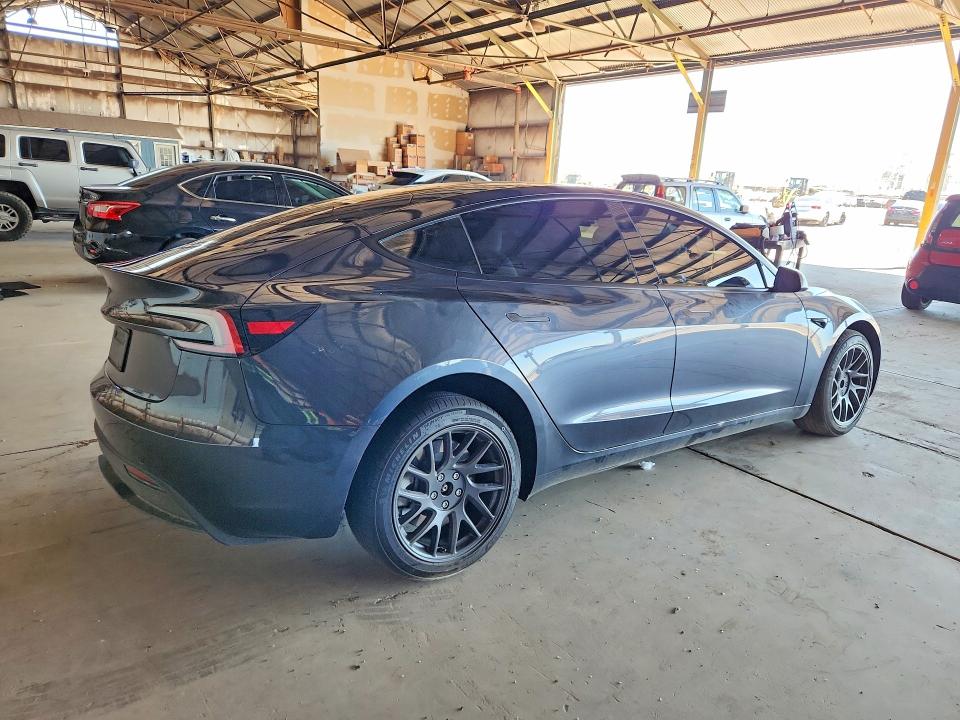 61969356 :رقم المزاد ، 5YJ3E1EA1TF136374 vin ، 2026 Tesla Model 3 مزاد بيع
