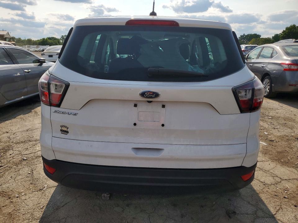 Продажа на аукционе авто 2017 Ford Escape, vin: 1FMCU0F78HUB57202, номер лота: 62060566