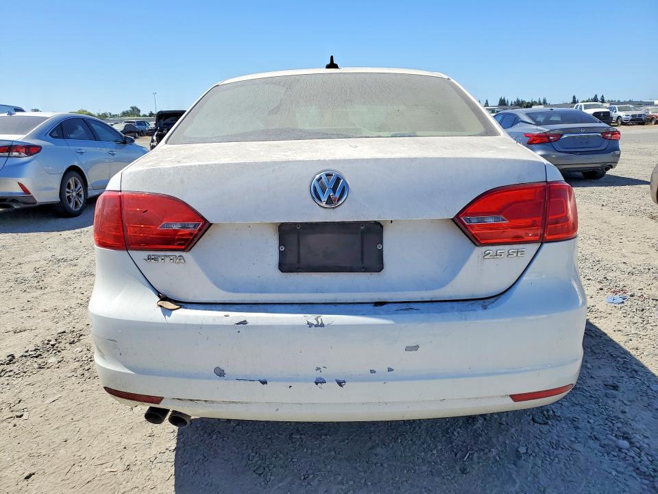 Продажа на аукционе авто 2013 Volkswagen Jetta, vin: 3VWDP7AJ5DM365772, номер лота: 61566396