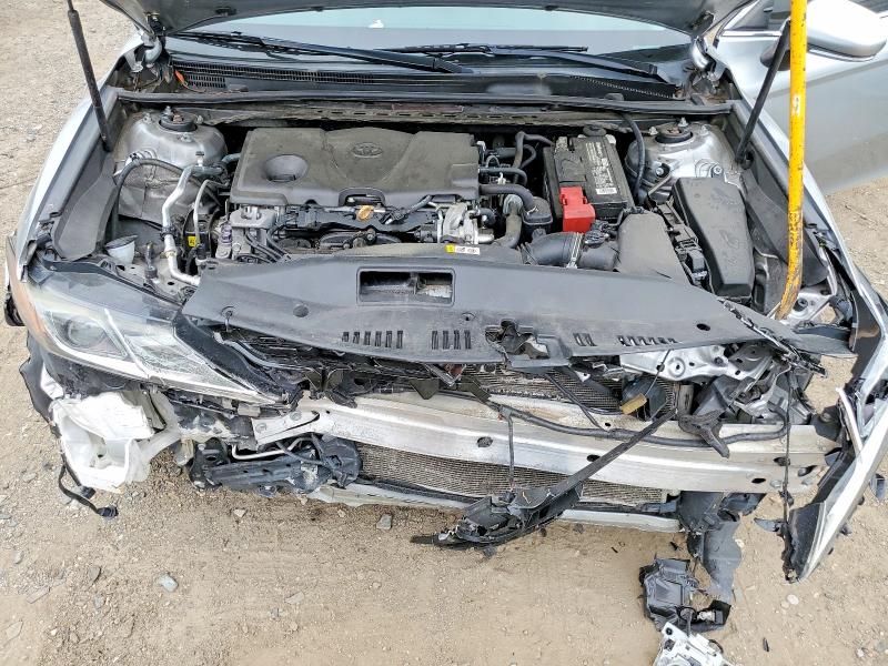 62357496 :رقم المزاد ، 4T1B11HK5KU773779 vin ، 2019 Toyota Camry مزاد بيع