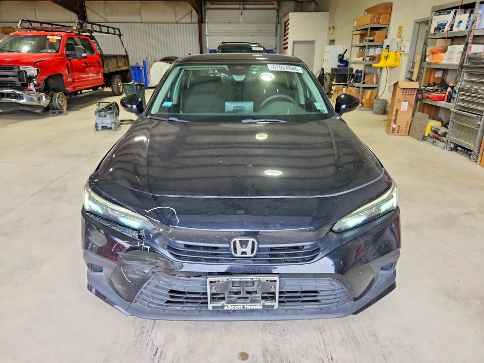 Продажа на аукционе авто 2023 Honda Civic, vin: 2HGFE2F28PH553132, номер лота: 61934086