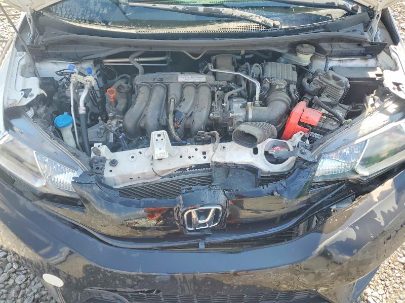 60073176 :رقم المزاد ، 3HGGK5H54FM721984 vin ، 2015 Honda Fit مزاد بيع