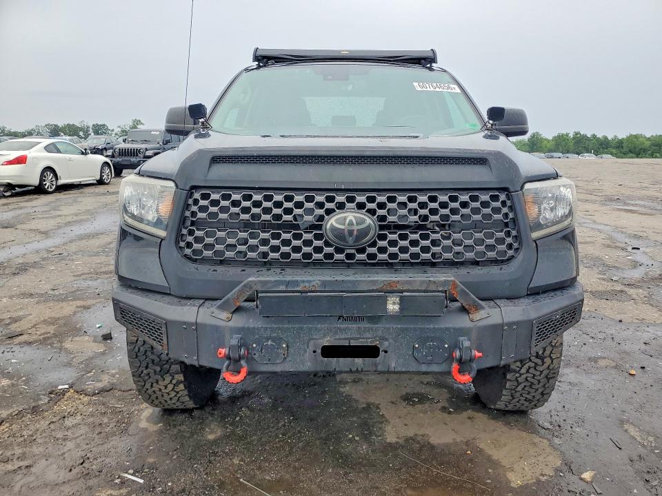 Auction sale of the 2018 Toyota Tundra, vin: 5TFDM5F19JX074819, lot number: 60764656