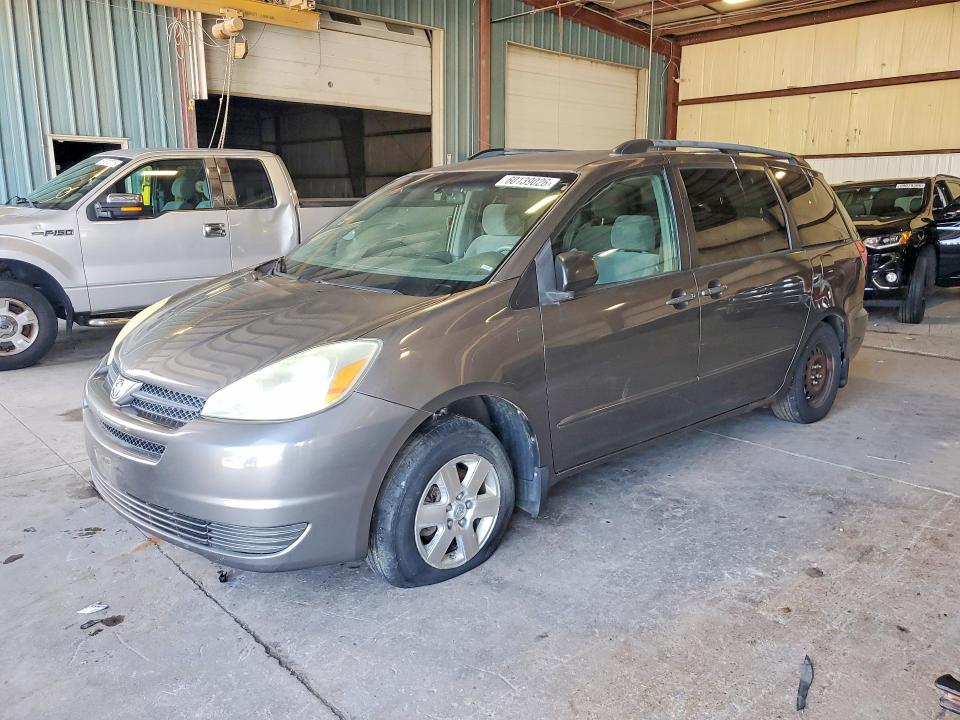 Продажа на аукционе авто 2004 Toyota Sienna, vin: 5TDZA23C44S115130, номер лота: 60139026