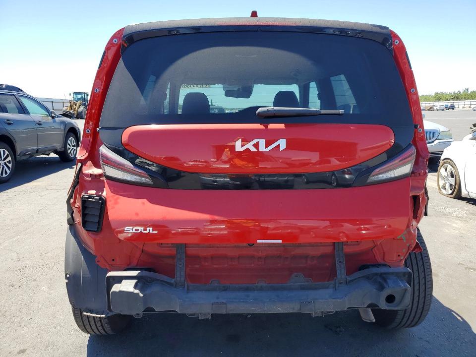 61765036 :رقم المزاد ، KNDJ23AU6P7199204 vin ، 2023 Kia Soul مزاد بيع