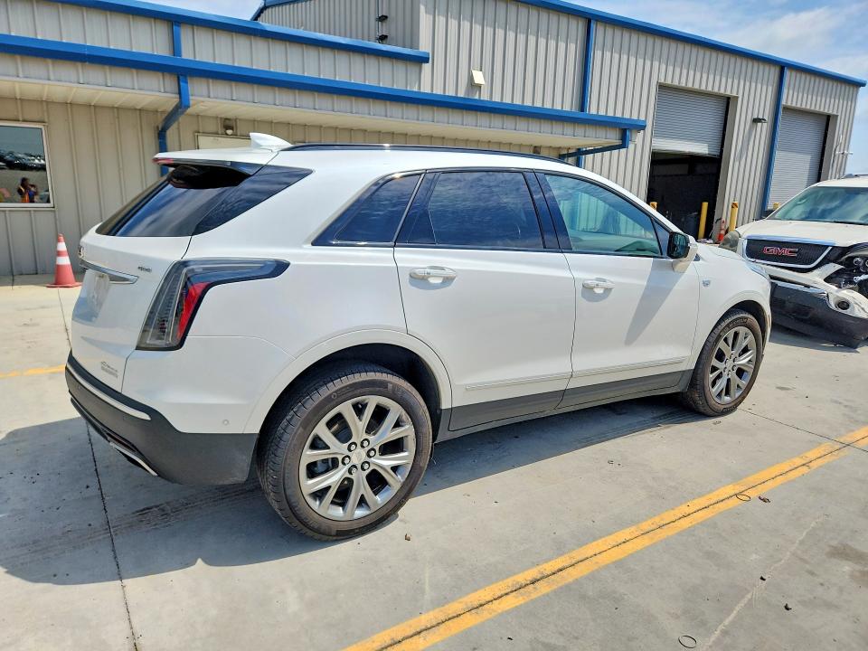 2021 Cadillac Xt5 მანქანა იყიდება აუქციონზე, vin: 1GYKNGRSXMZ228395, აუქციონის ნომერი: 62703386