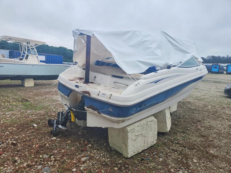 59312036 :رقم المزاد ، FBG41321H304 vin ، 2004 Chaparral Boat مزاد بيع