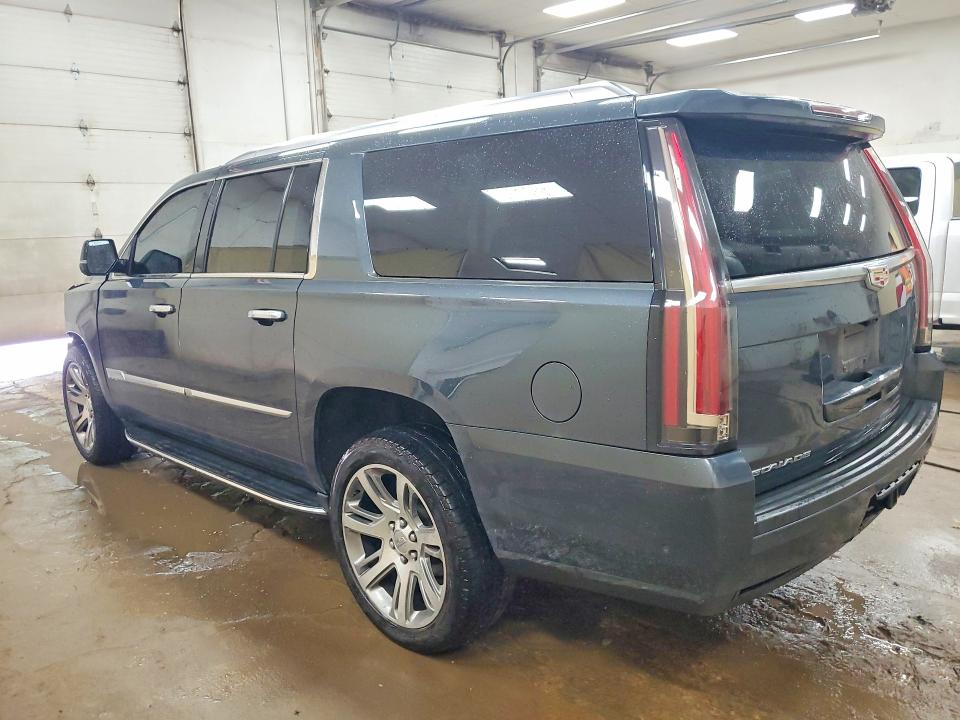 2019 Cadillac Escalade მანქანა იყიდება აუქციონზე, vin: 1GYS4HKJXKR275689, აუქციონის ნომერი: 62206526