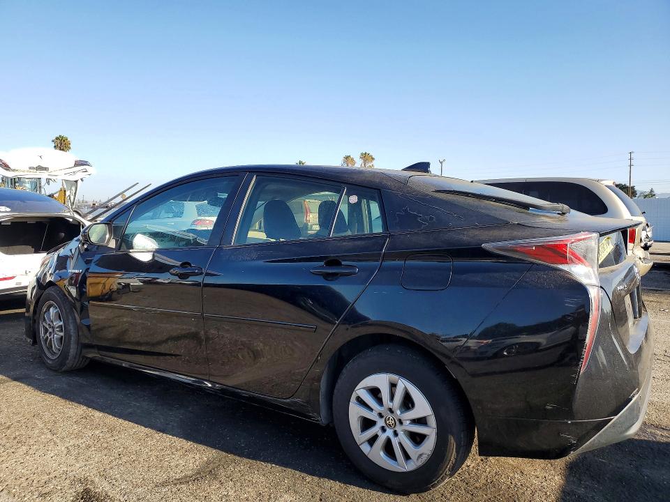 Продажа на аукционе авто 2016 Toyota Prius, vin: JTDKBRFUXG3010786, номер лота: 61021746