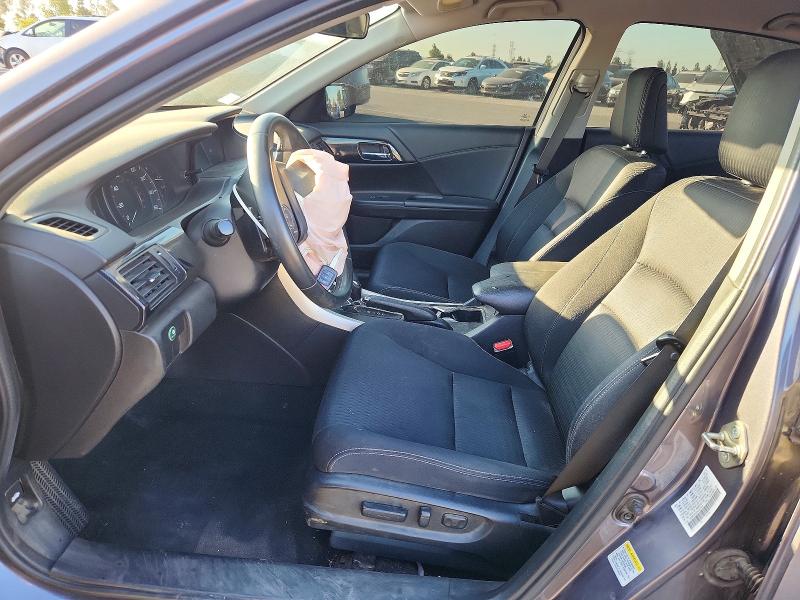 61979466 :رقم المزاد ، 1HGCR2F53FA267428 vin ، 2015 Honda Accord مزاد بيع