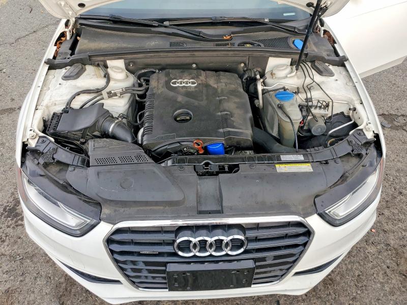 59732786 :رقم المزاد ، WAUBFAFL4EA063471 vin ، 2014 Audi A4 مزاد بيع
