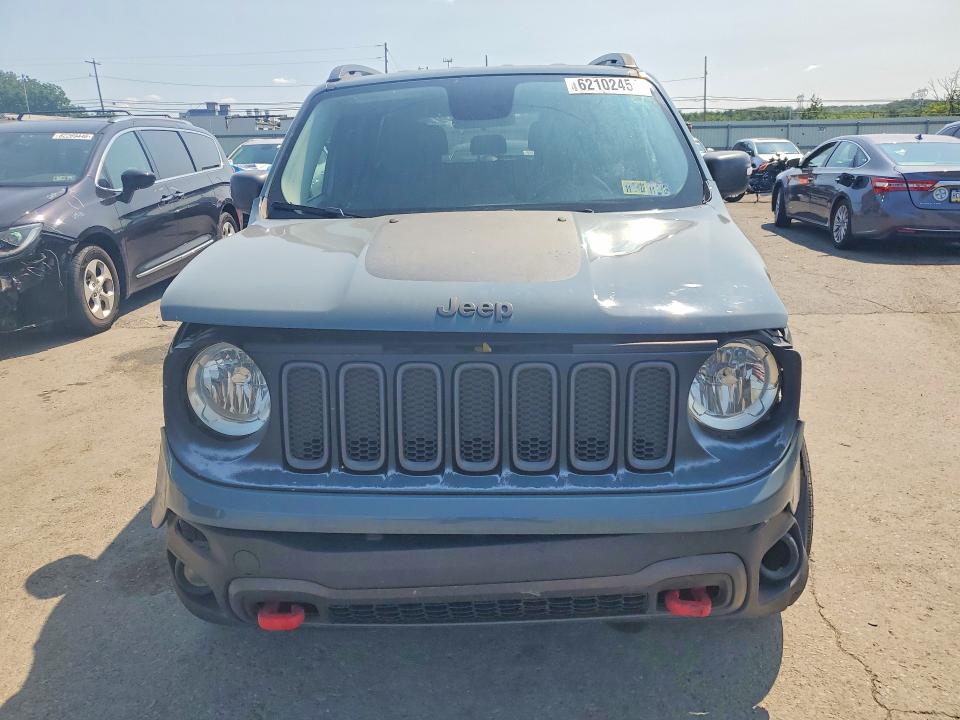 2017 Jeep Renegade მანქანა იყიდება აუქციონზე, vin: ZACCJBCB4HPG37126, აუქციონის ნომერი: 62102456