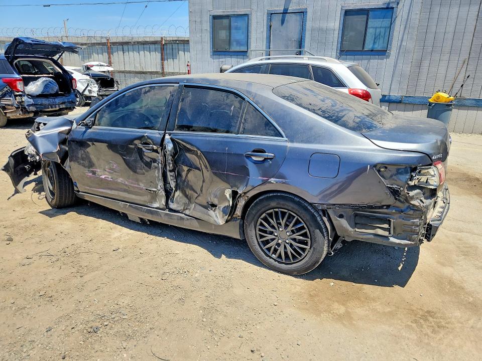 61697976 :رقم المزاد ، 4T1BE46K17U148456 vin ، 2007 Toyota Camry مزاد بيع