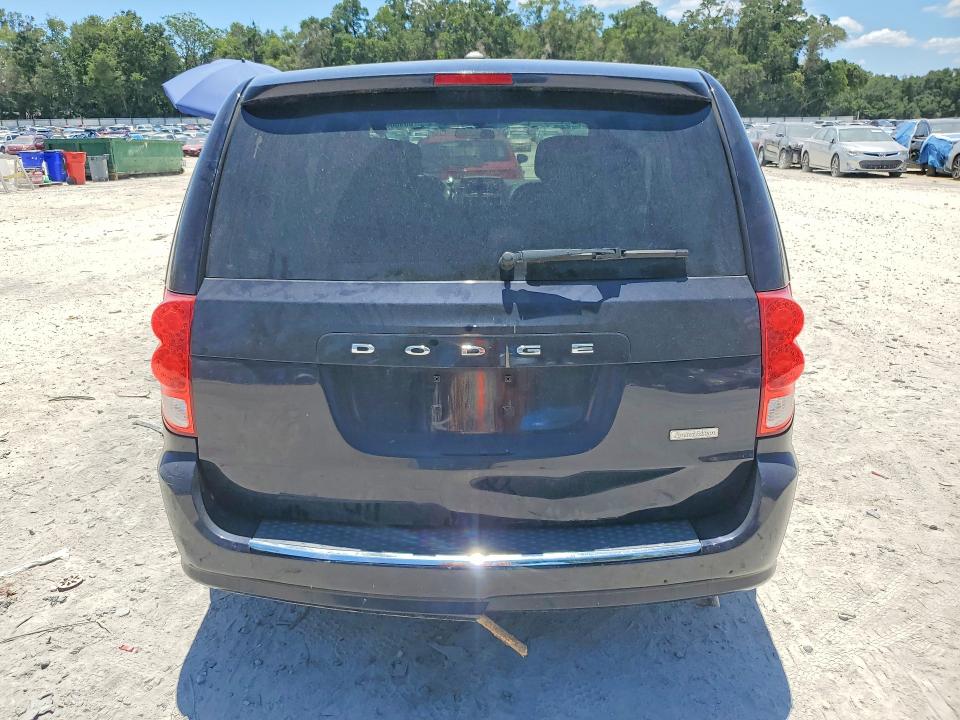 60960696 :رقم المزاد ، 2D4RN3DG4BR750322 vin ، 2011 Dodge Grand Caravan مزاد بيع