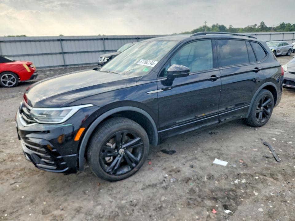 61392246 :رقم المزاد ، 3VVCB7AX2PM137512 vin ، 2023 Volkswagen Tiguan مزاد بيع