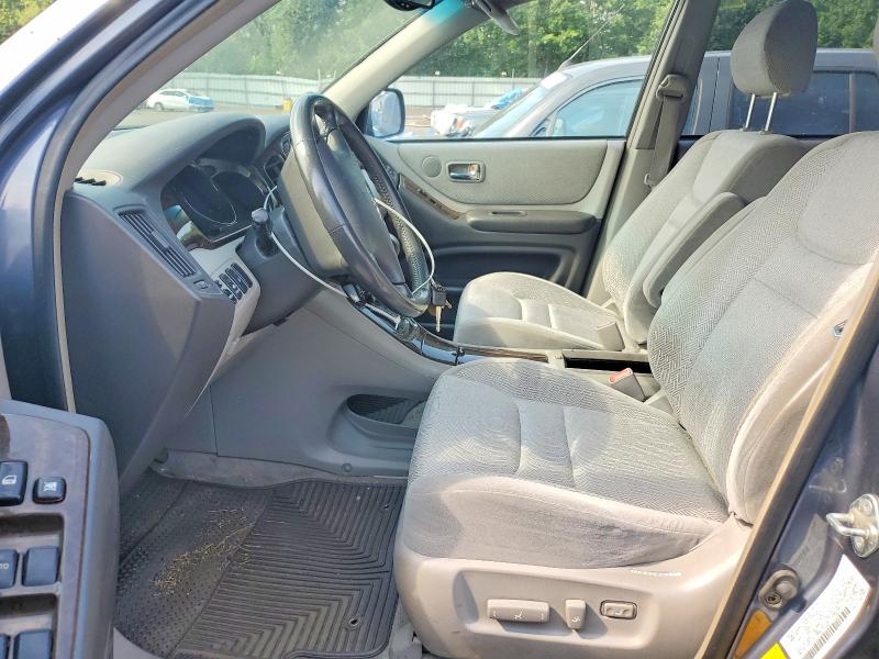61753676 :رقم المزاد ، JTEHF21A520068071 vin ، 2002 Toyota Highlander مزاد بيع