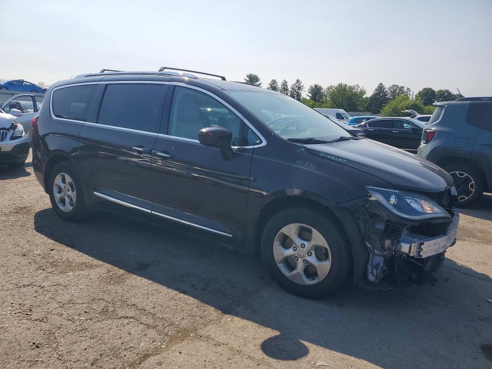 2017 Chrysler Pacifica მანქანა იყიდება აუქციონზე, vin: 2C4RC1EG3HR771595, აუქციონის ნომერი: 62269446